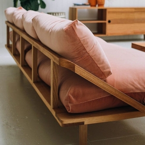 سرویس مبل چوبی در دکوراسیون